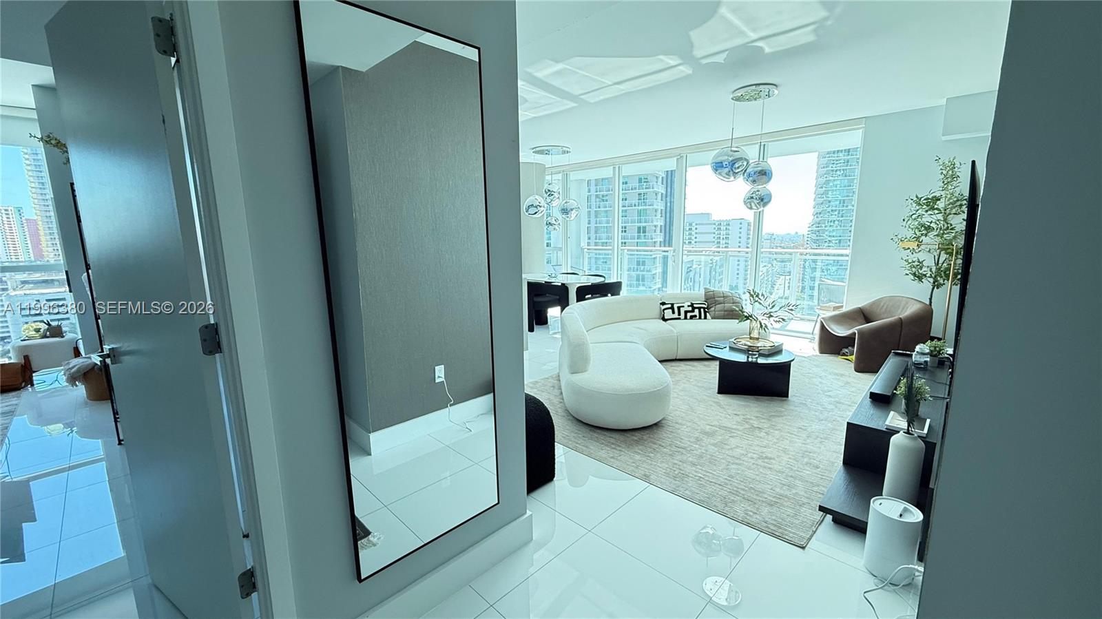 image The Bond on Brickell17