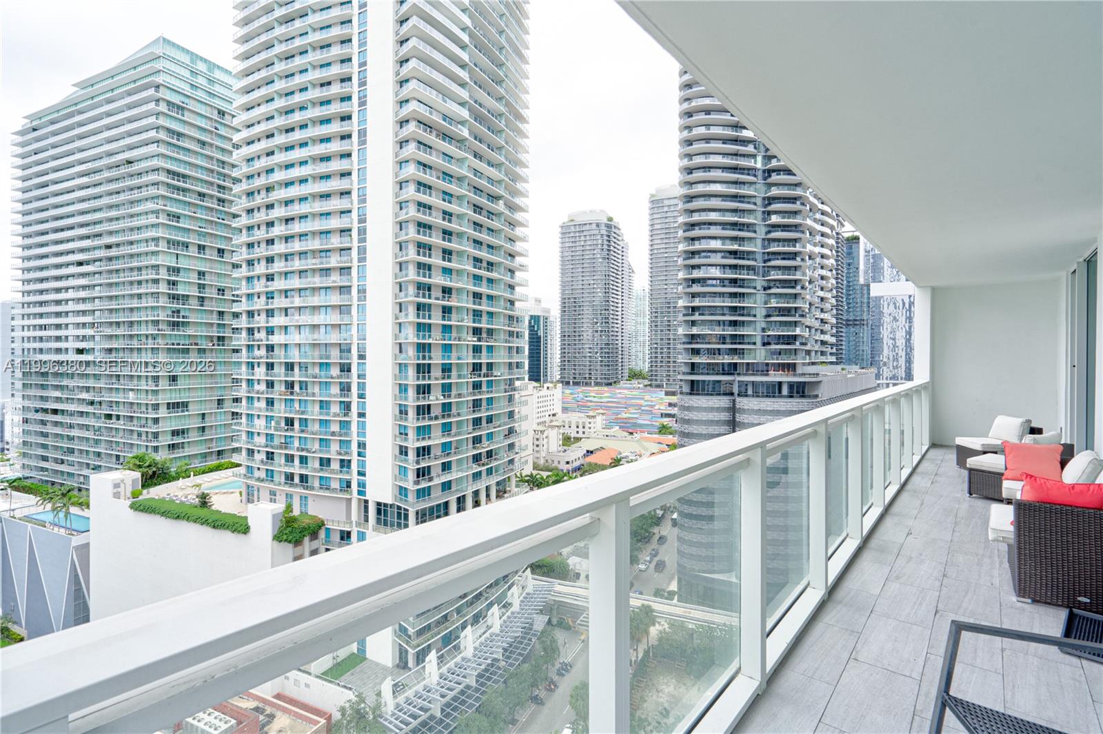 image The Bond on Brickell19
