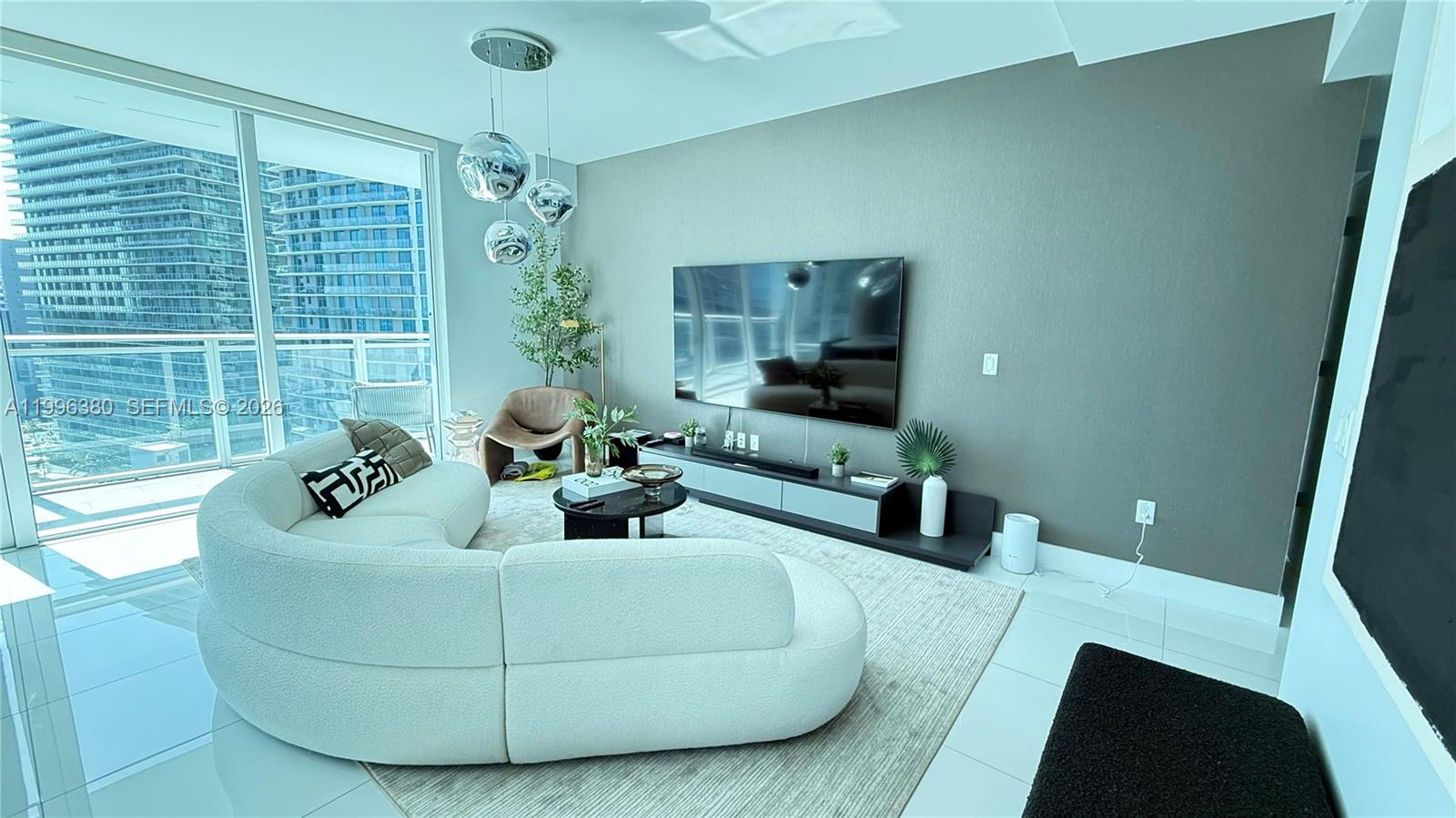 image The Bond on Brickell5