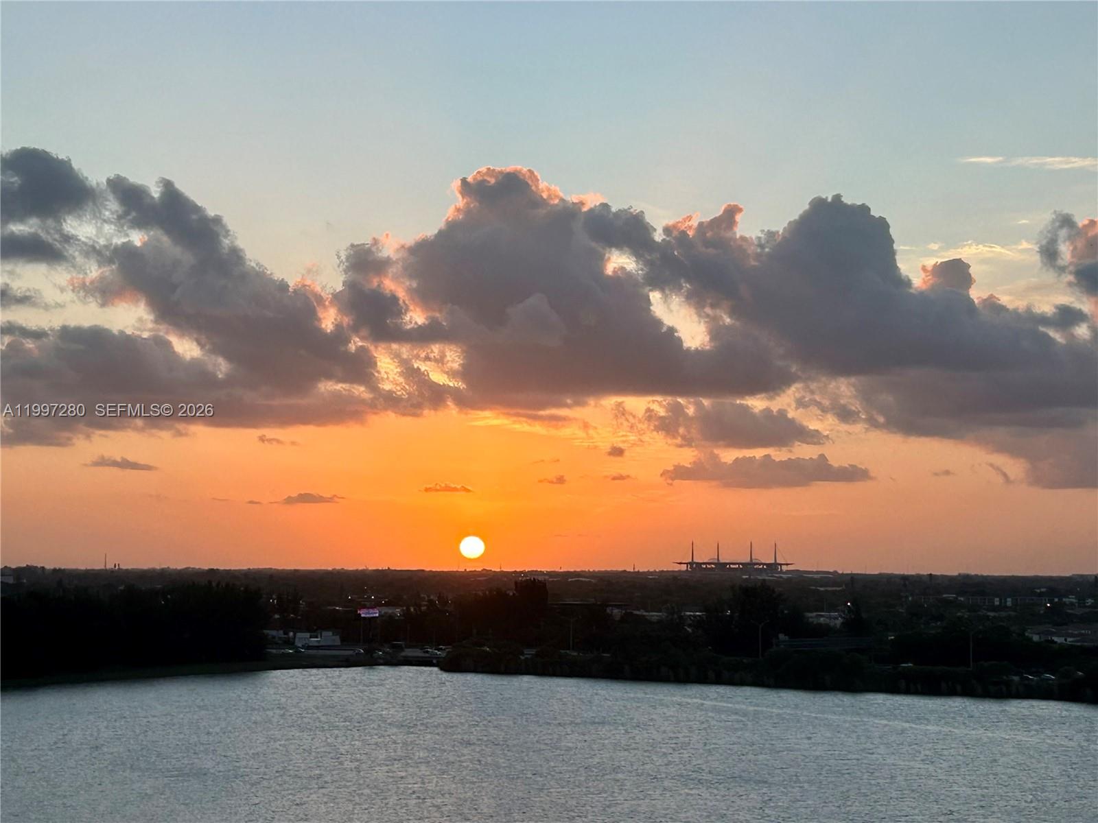 1301 NE Miami Gdns Dr #1406W Miami, FL 33179