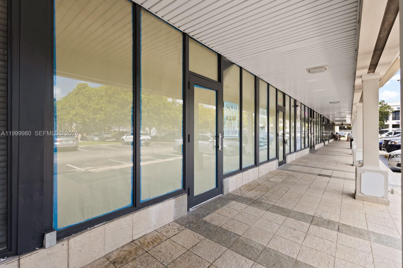620 Crandon Blvd #7 Key Biscayne, FL 33149
