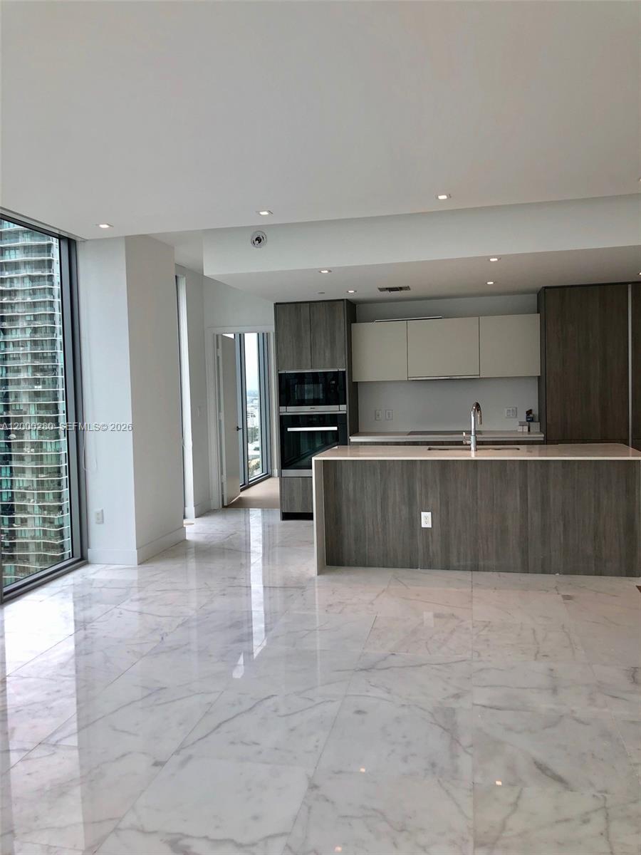 image Biscayne Beach3