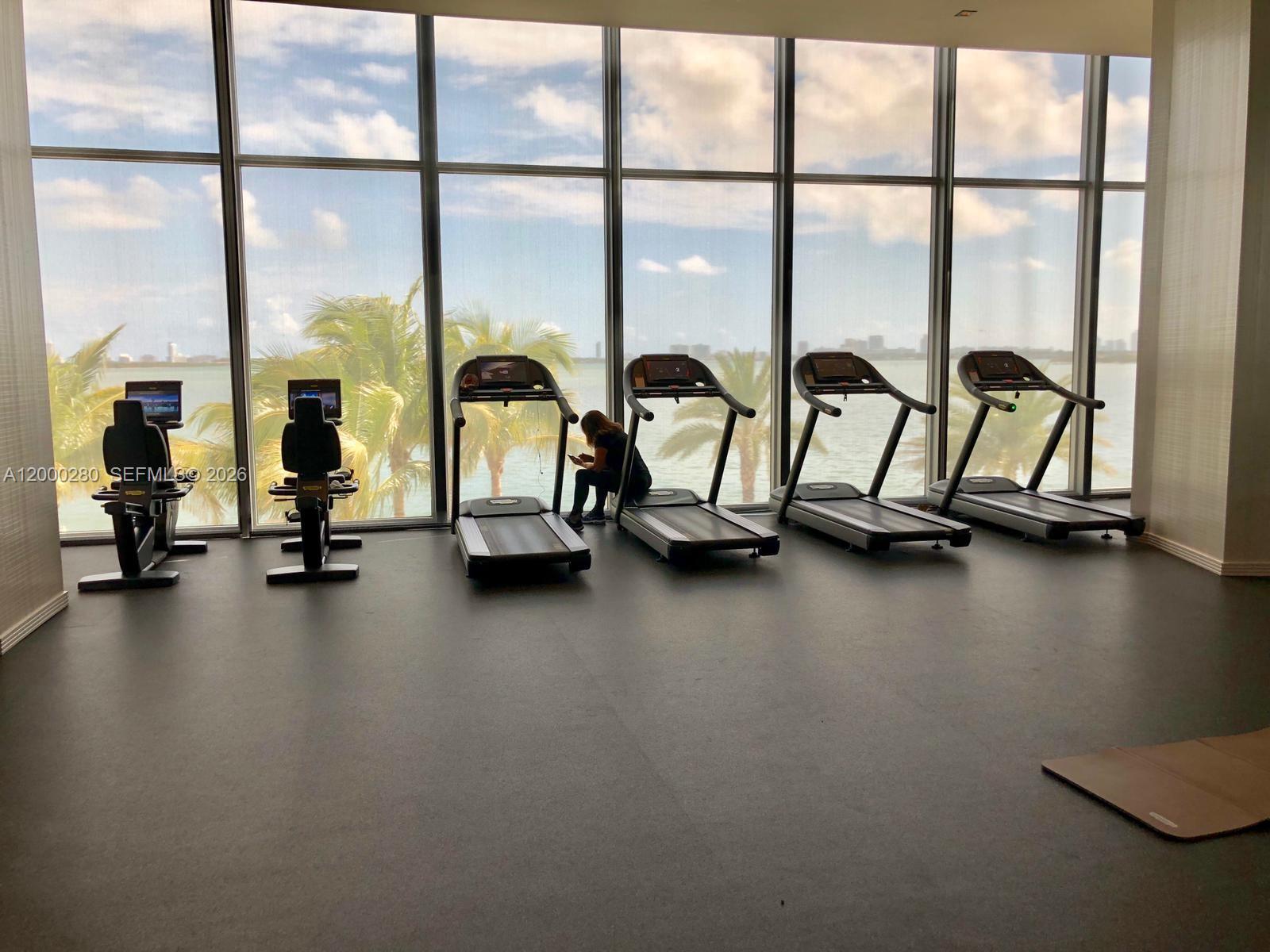 image Biscayne Beach42