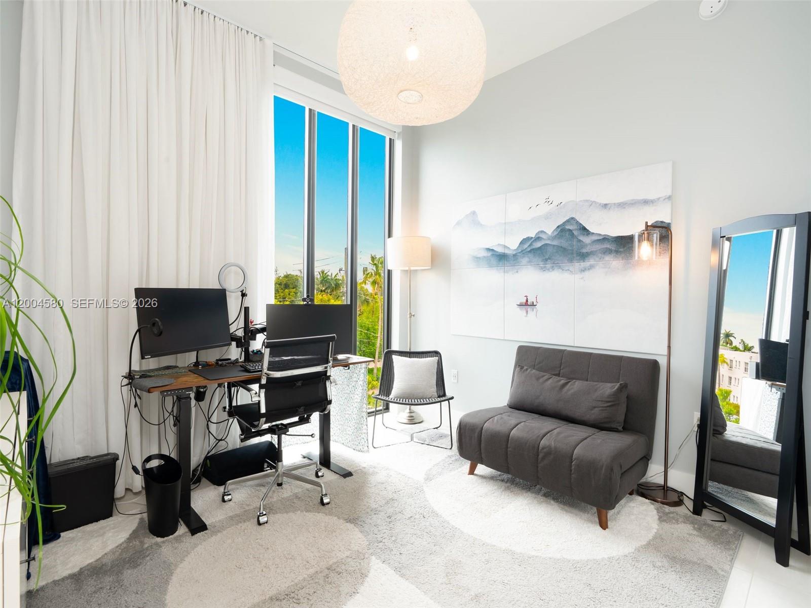 1030 15th St #321 Miami Beach, FL 33139