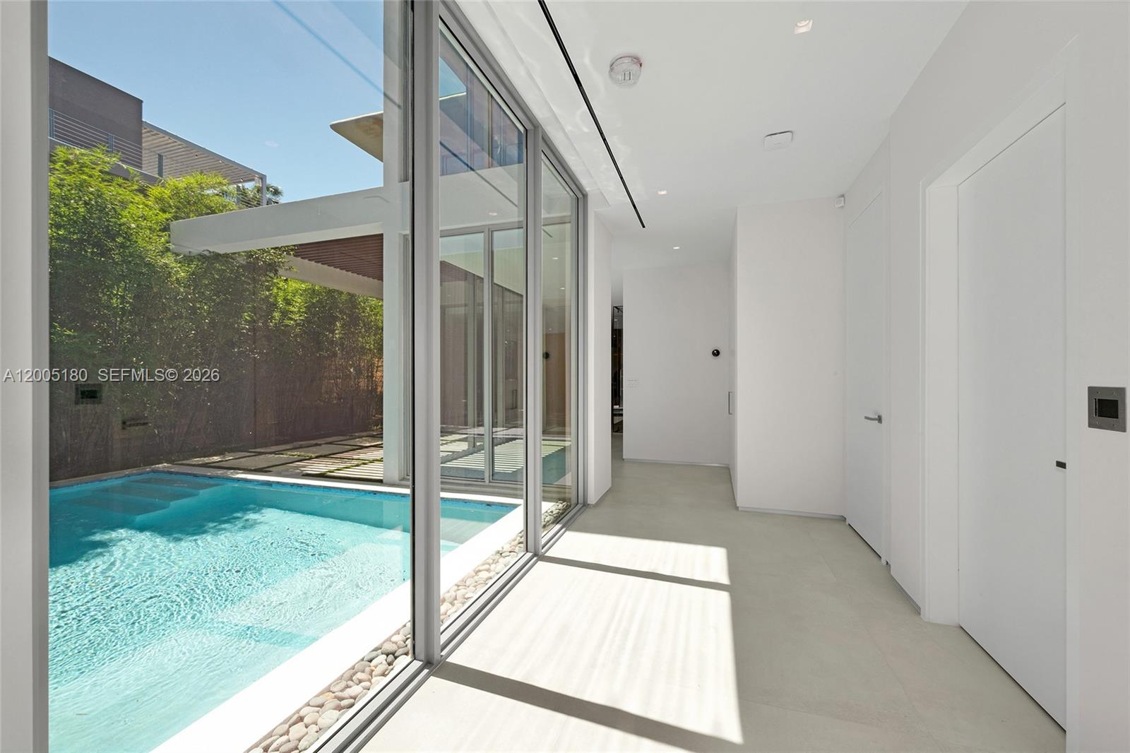 2100 S Miami Ave Miami, FL 33129