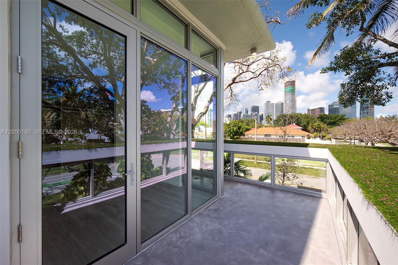 2100 S Miami Ave Miami, FL 33129