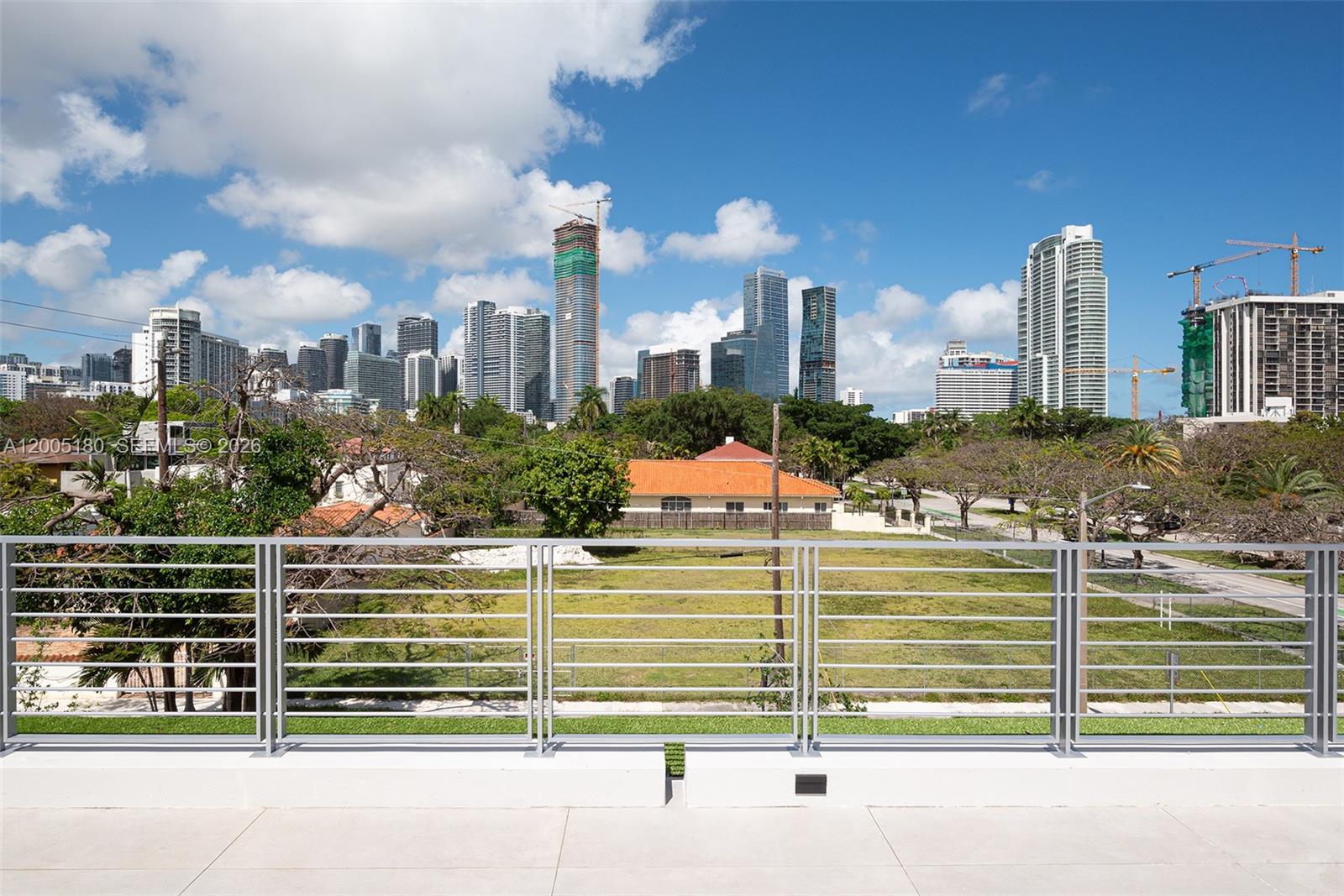 2100 S Miami Ave Miami, FL 33129