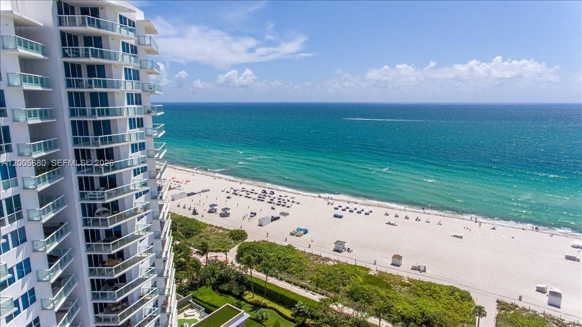 3801 Collins Ave #1105 Miami Beach, FL 33140