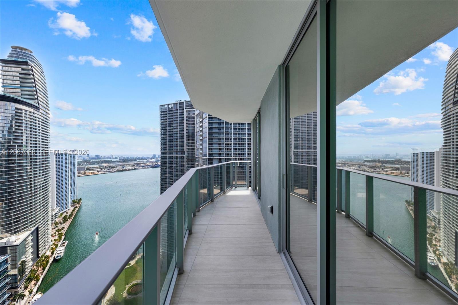 image Viceroy Brickell Residences11