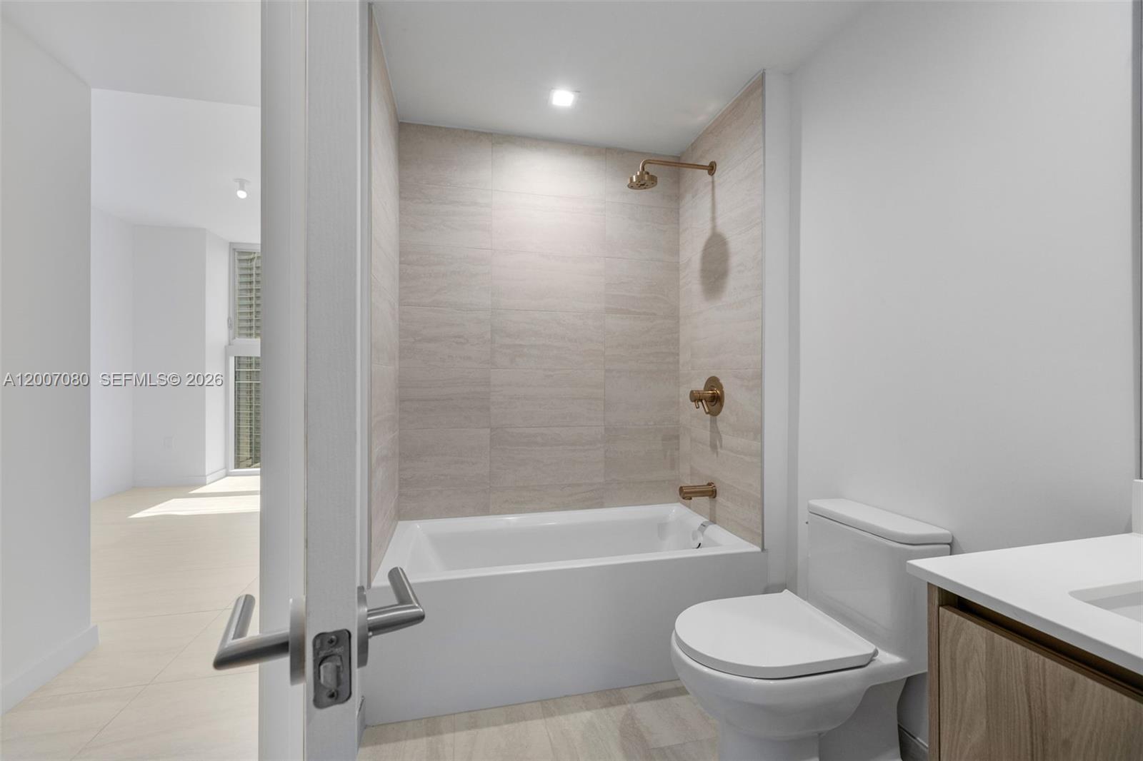 image Viceroy Brickell Residences24