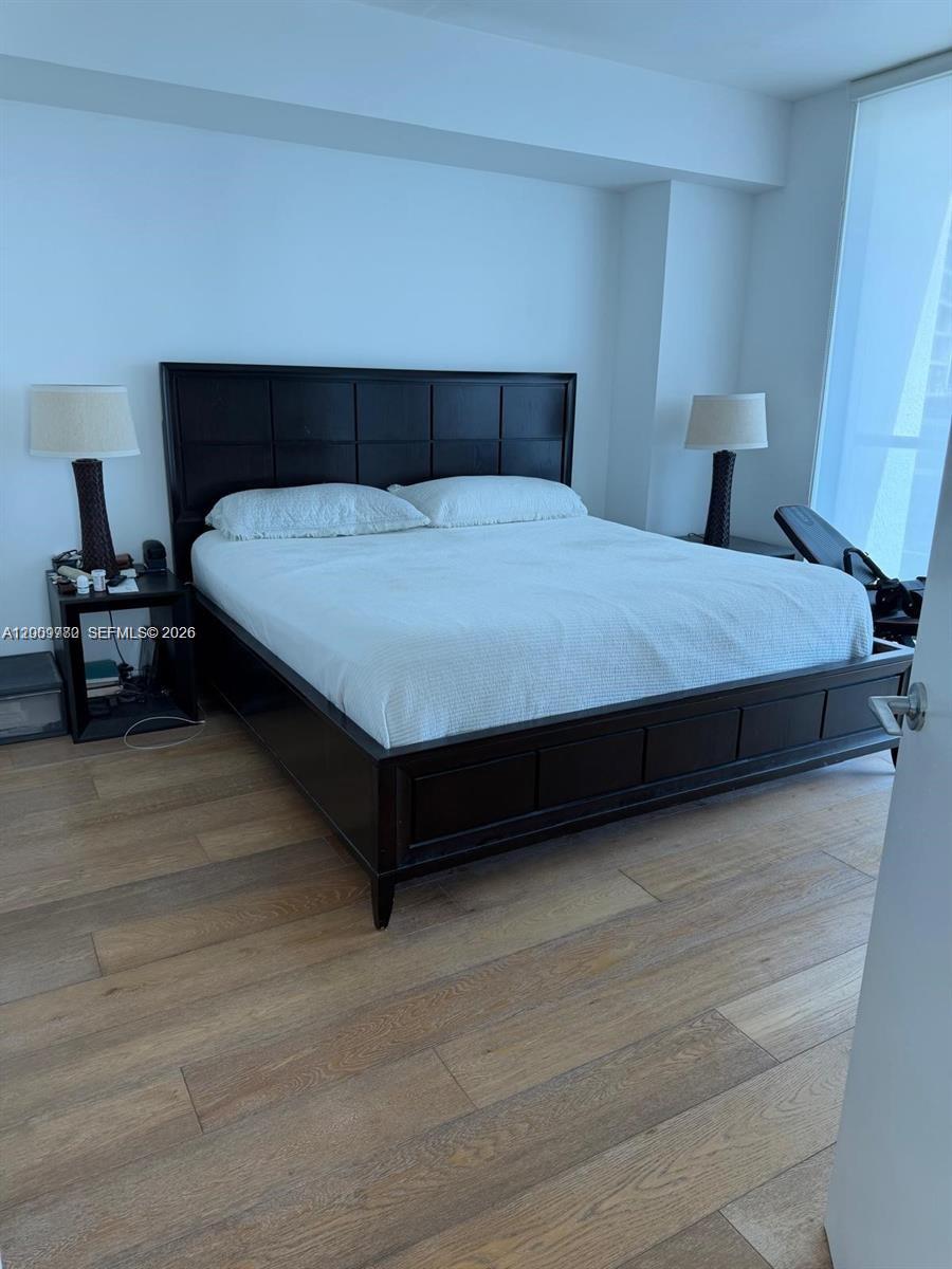 image 500 Brickell East6