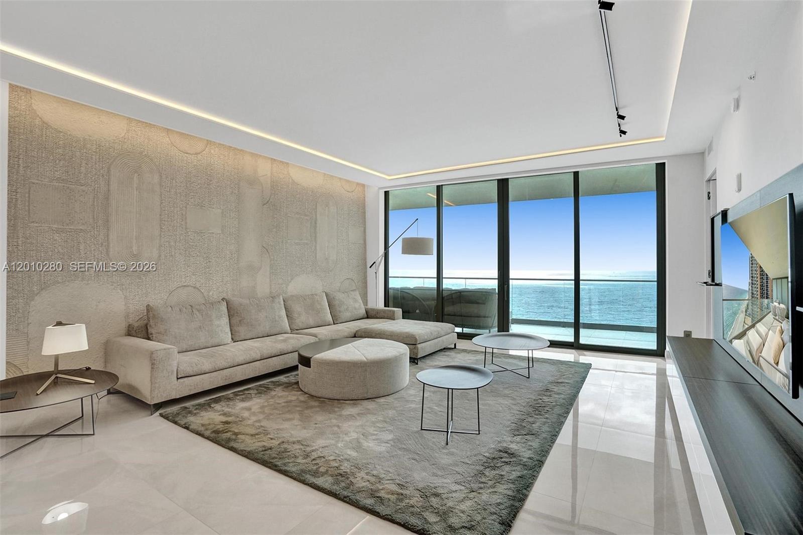 18975 Collins Ave #2001 Sunny Isles Beach, FL 33160