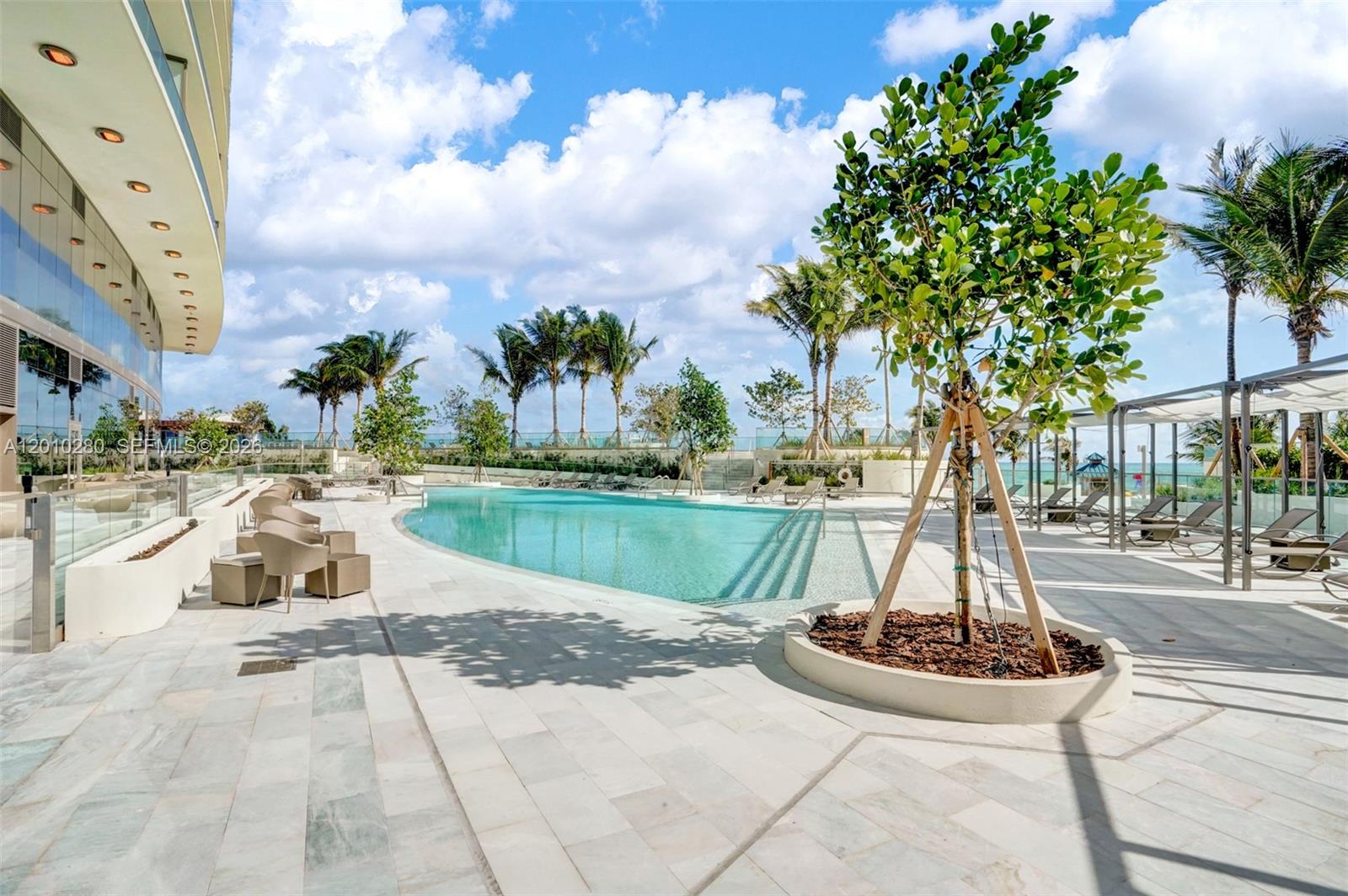 18975 Collins Ave #2001 Sunny Isles Beach, FL 33160
