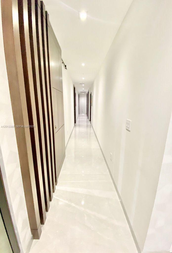 16901 Collins Ave #701 Sunny Isles Beach, FL 33160