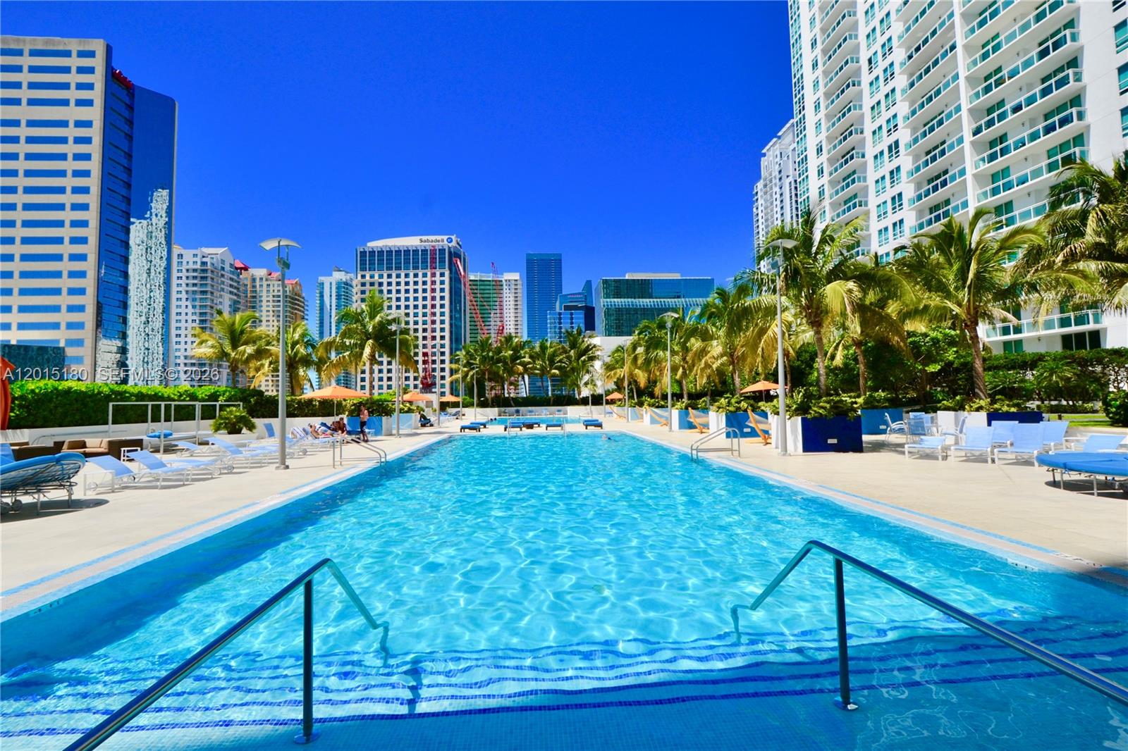 950 Brickell Bay Dr #4610 Miami, FL 33131