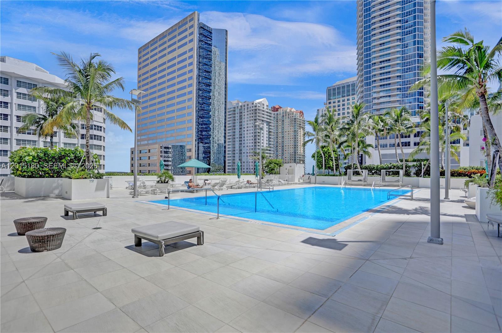 950 Brickell Bay Dr #4610 Miami, FL 33131