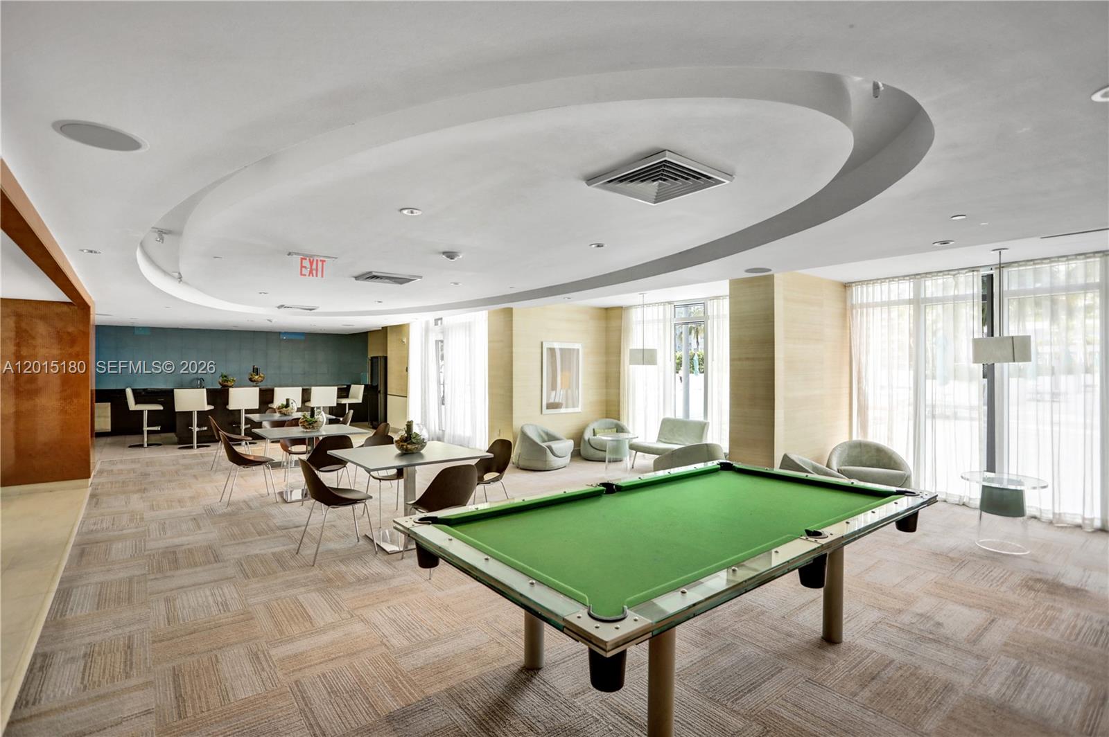 950 Brickell Bay Dr #4610 Miami, FL 33131