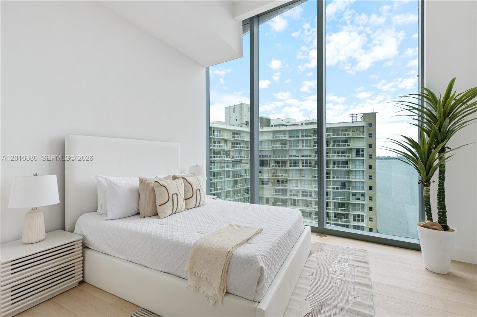 image Una Residences12
