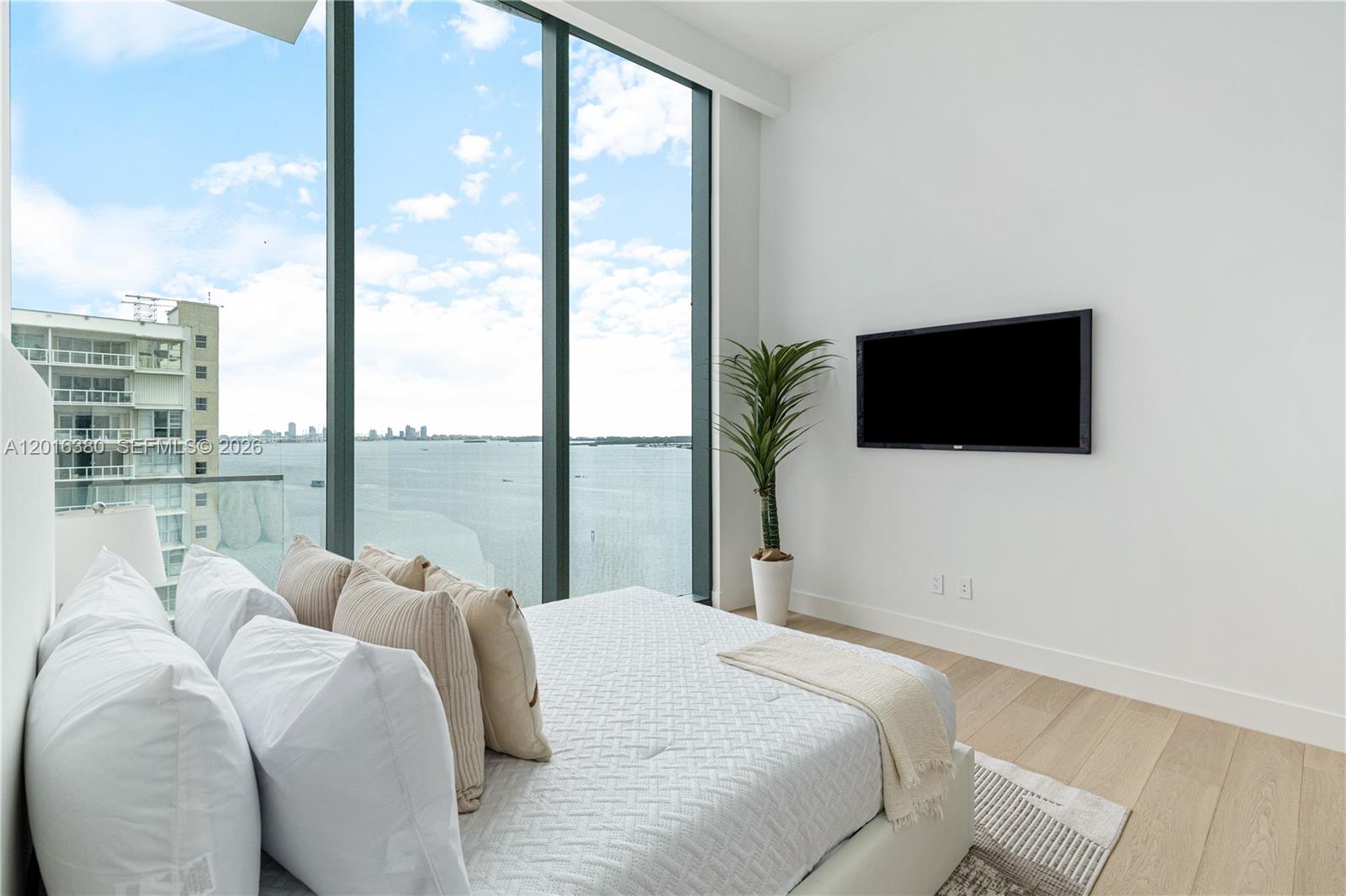 image Una Residences14