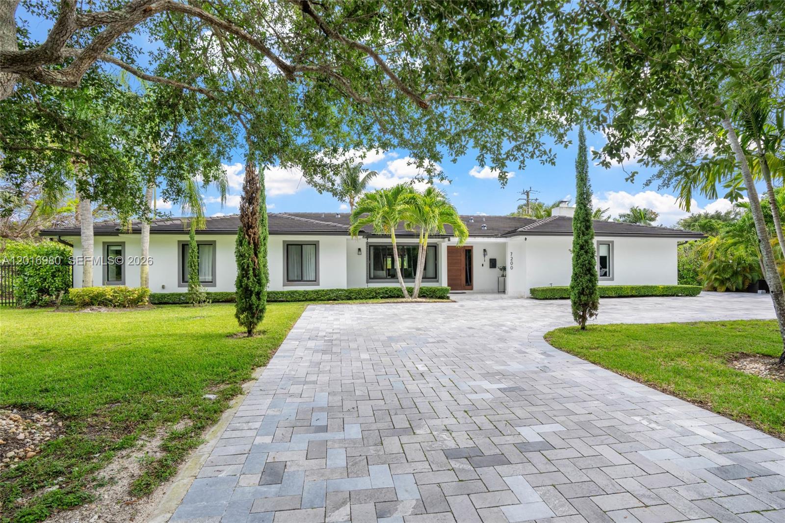 7200 SW 107th Ter Pinecrest, FL 33156