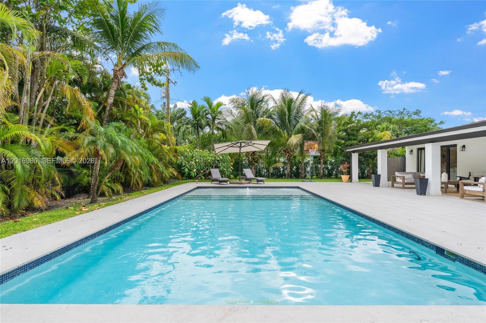 7200 SW 107th Ter Pinecrest, FL 33156