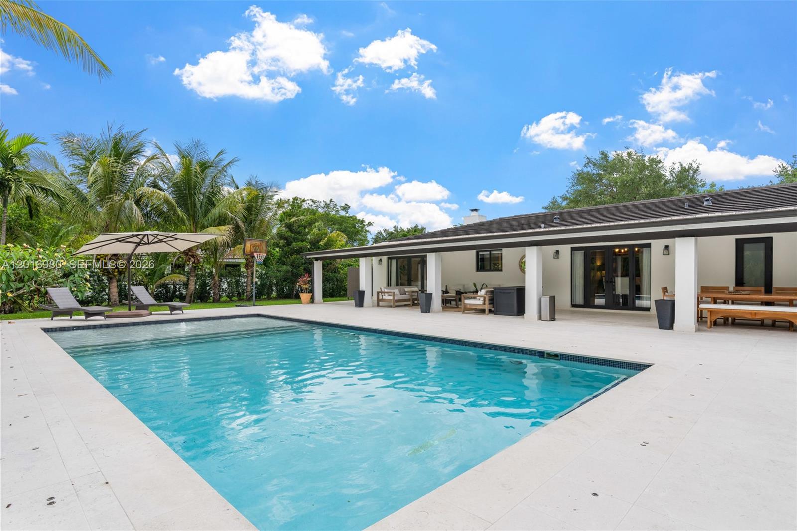 7200 SW 107th Ter Pinecrest, FL 33156