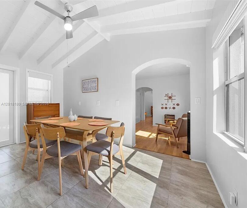 1617 NE 3rd Ct Fort Lauderdale, FL 33301