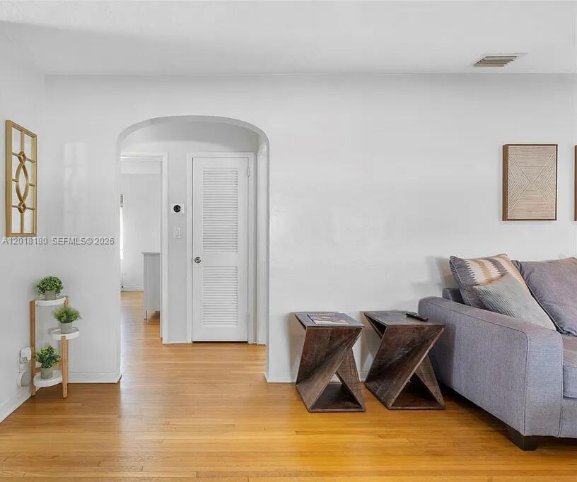 1617 NE 3rd Ct Fort Lauderdale, FL 33301