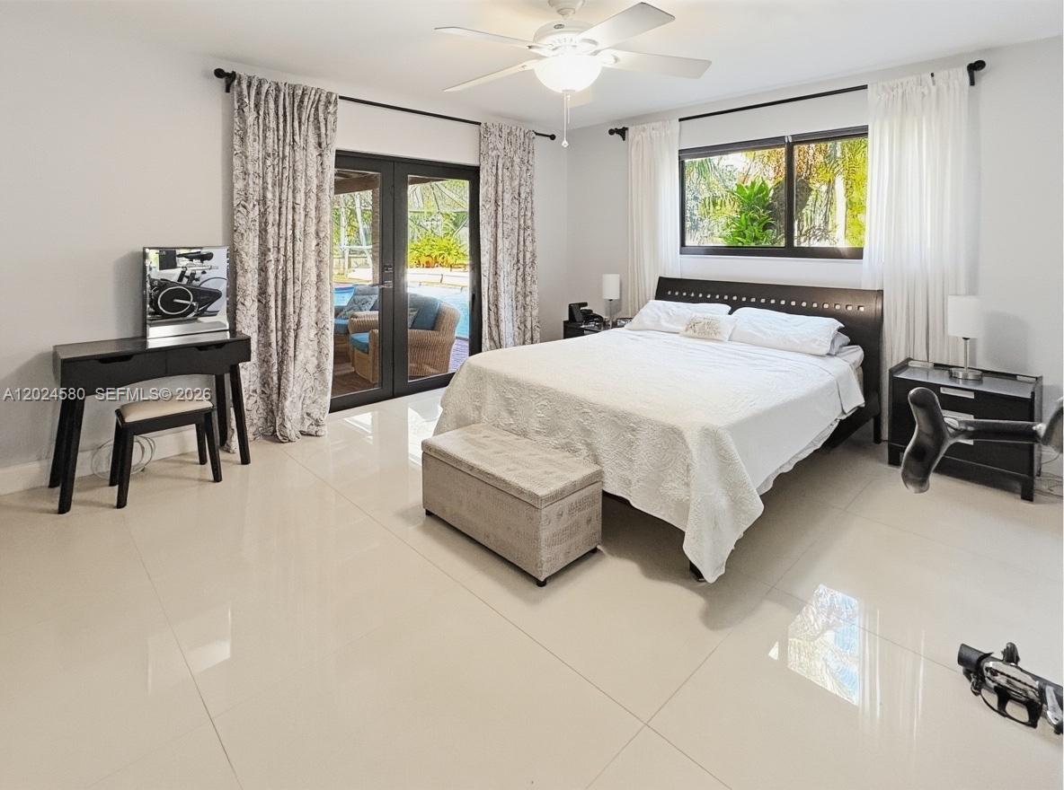 8695 SW 110th St Miami, FL 33156