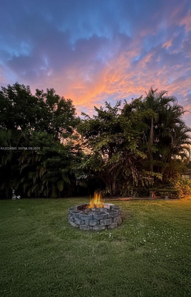 8695 SW 110th St Miami, FL 33156
