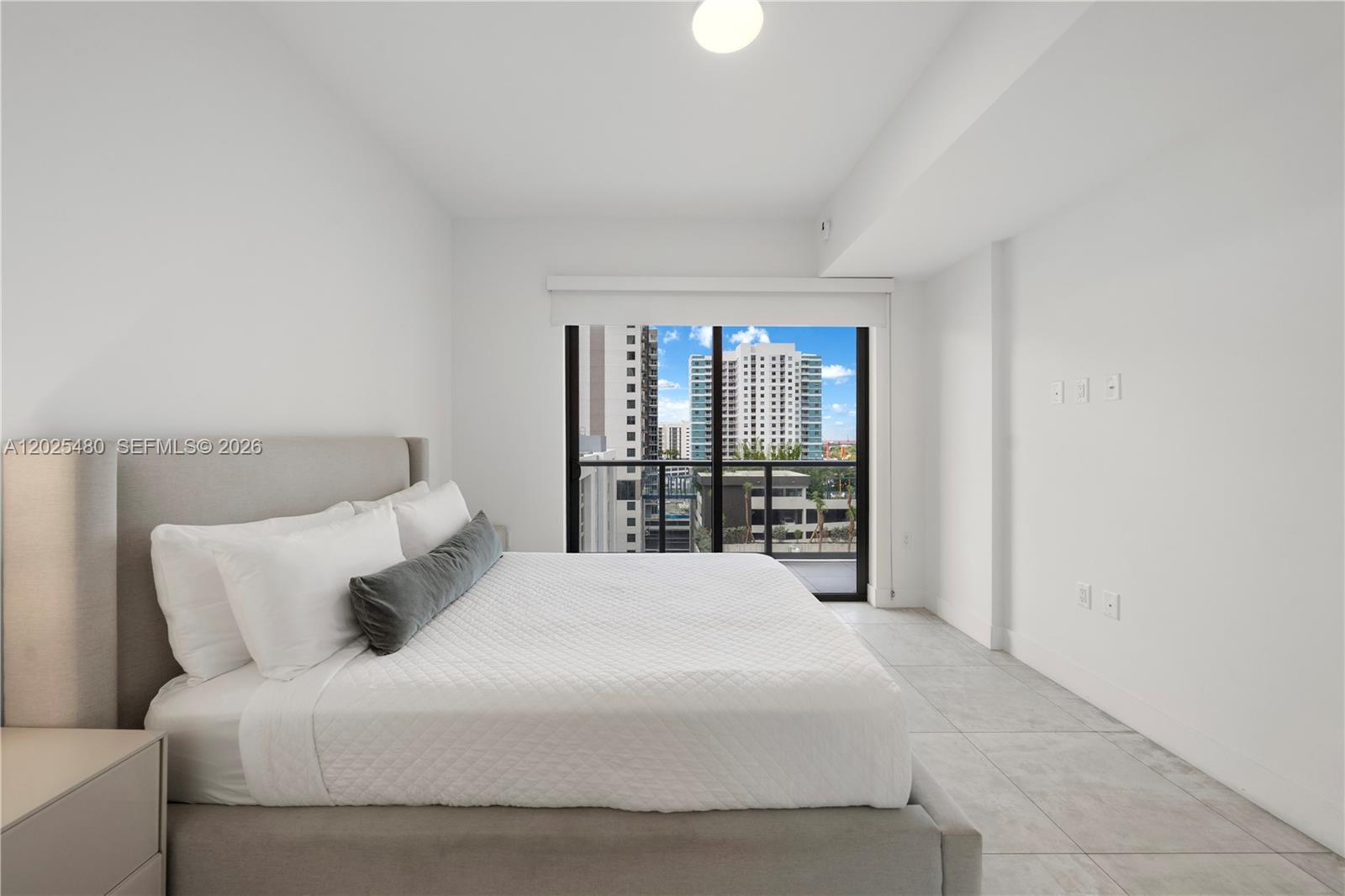 239 SW 9th St #1202 Miami, FL 33130