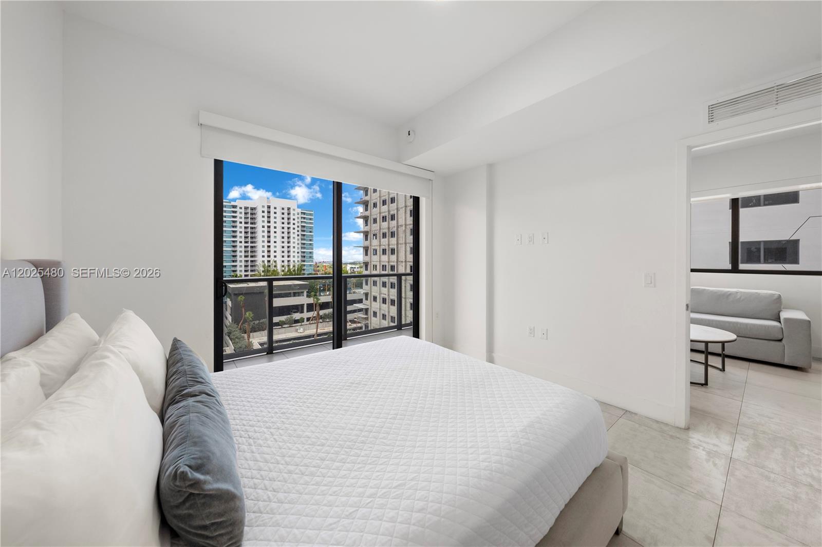 239 SW 9th St #1202 Miami, FL 33130