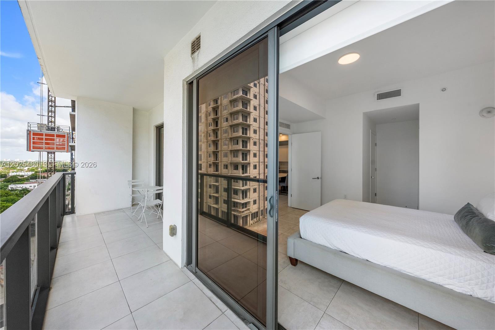 239 SW 9th St #1202 Miami, FL 33130