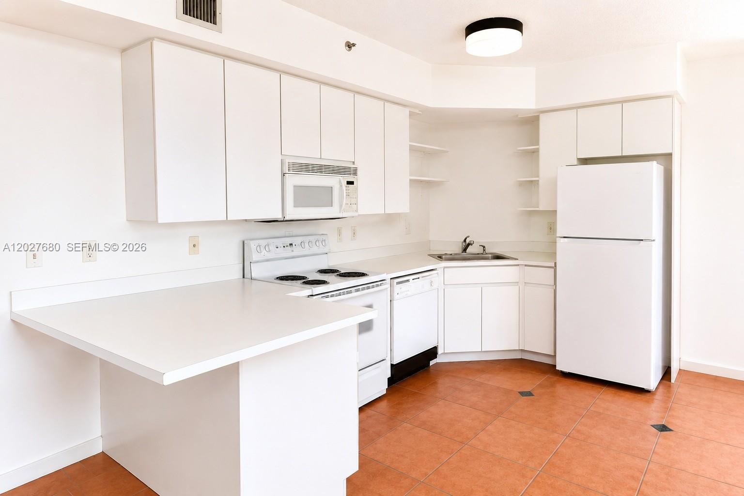 1834 Brickell Ave #43 Miami, FL 33129