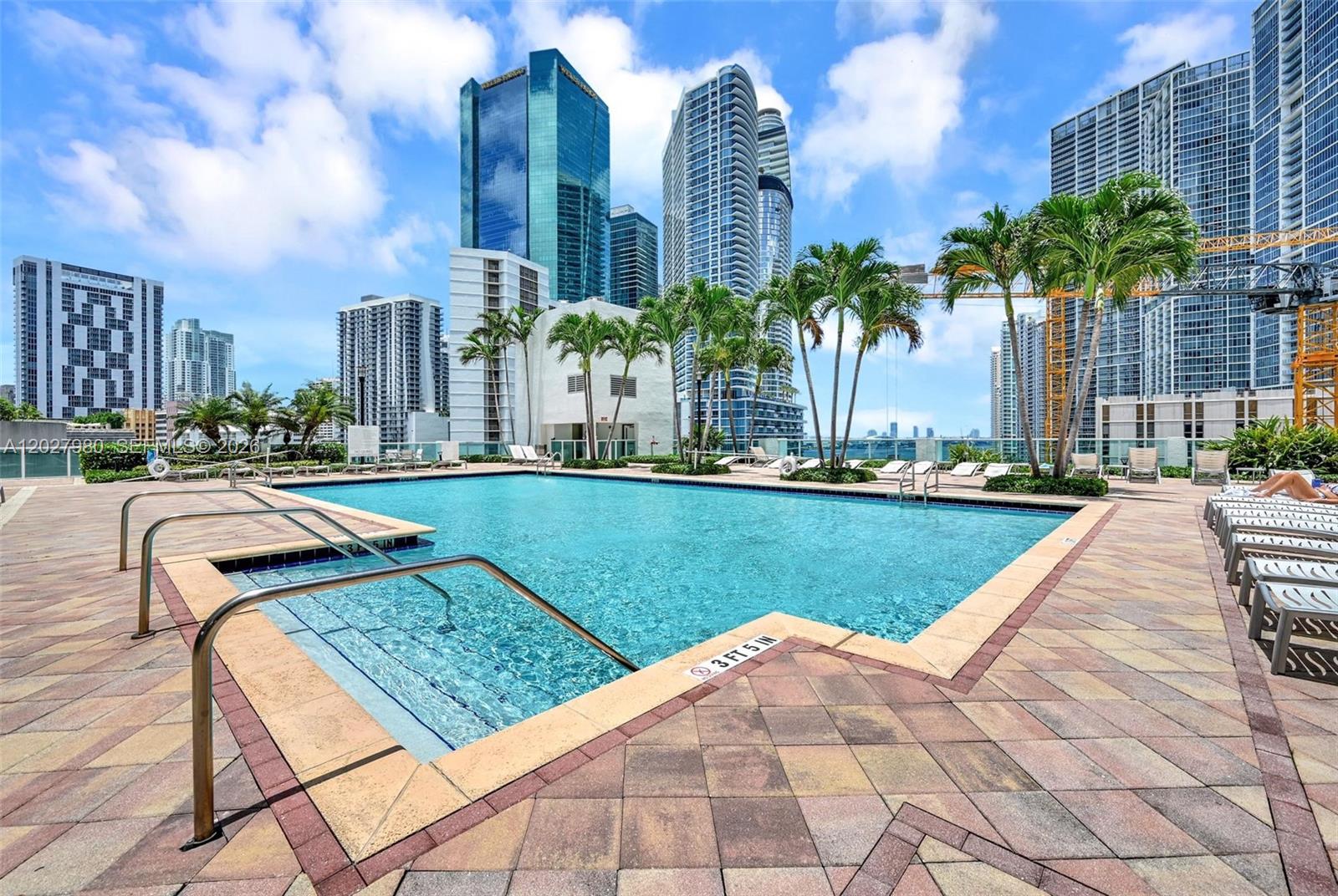 image Brickell on the River South41