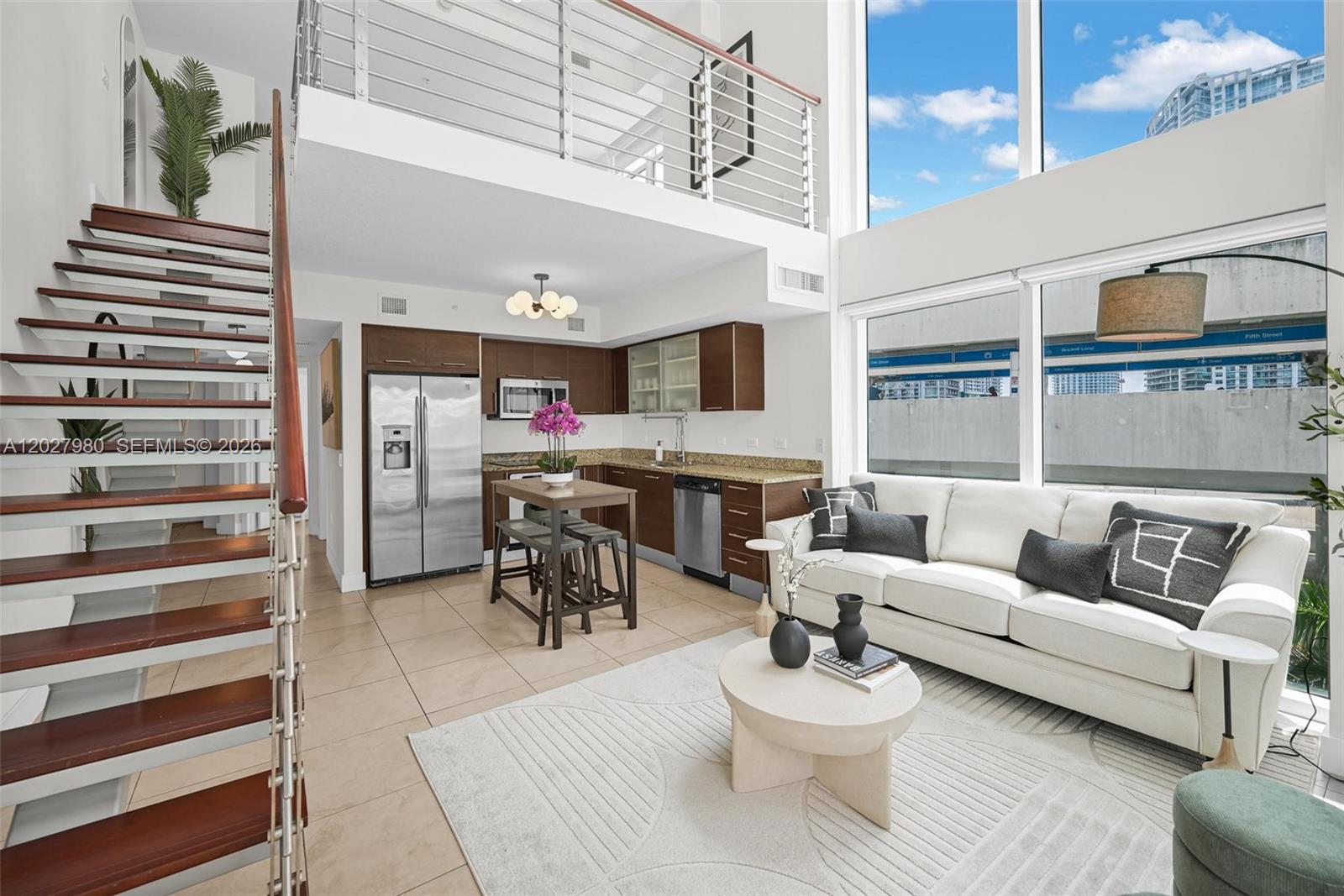 image Brickell on the River South5