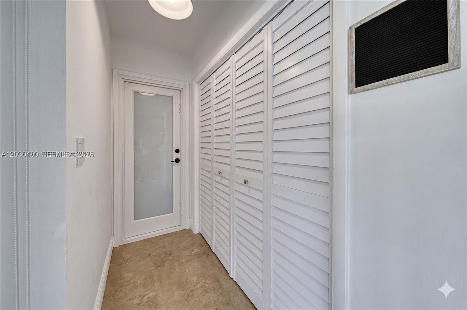 10600 SW 80th Ct Miami, FL 33156