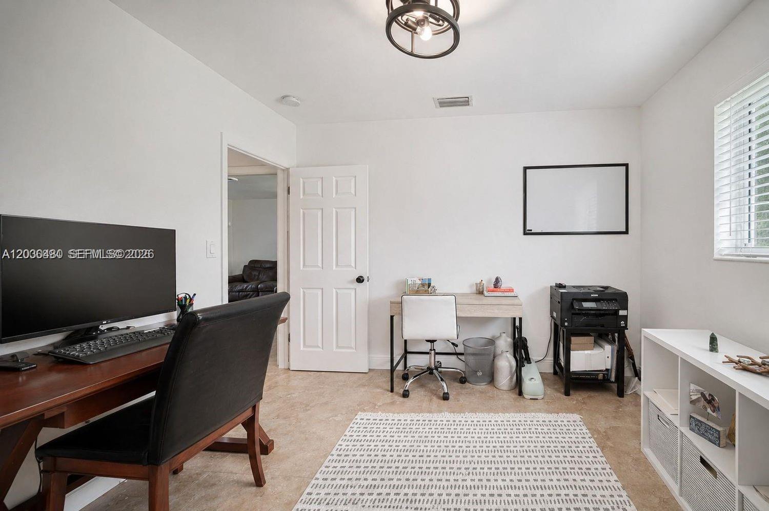 10600 SW 80th Ct Miami, FL 33156