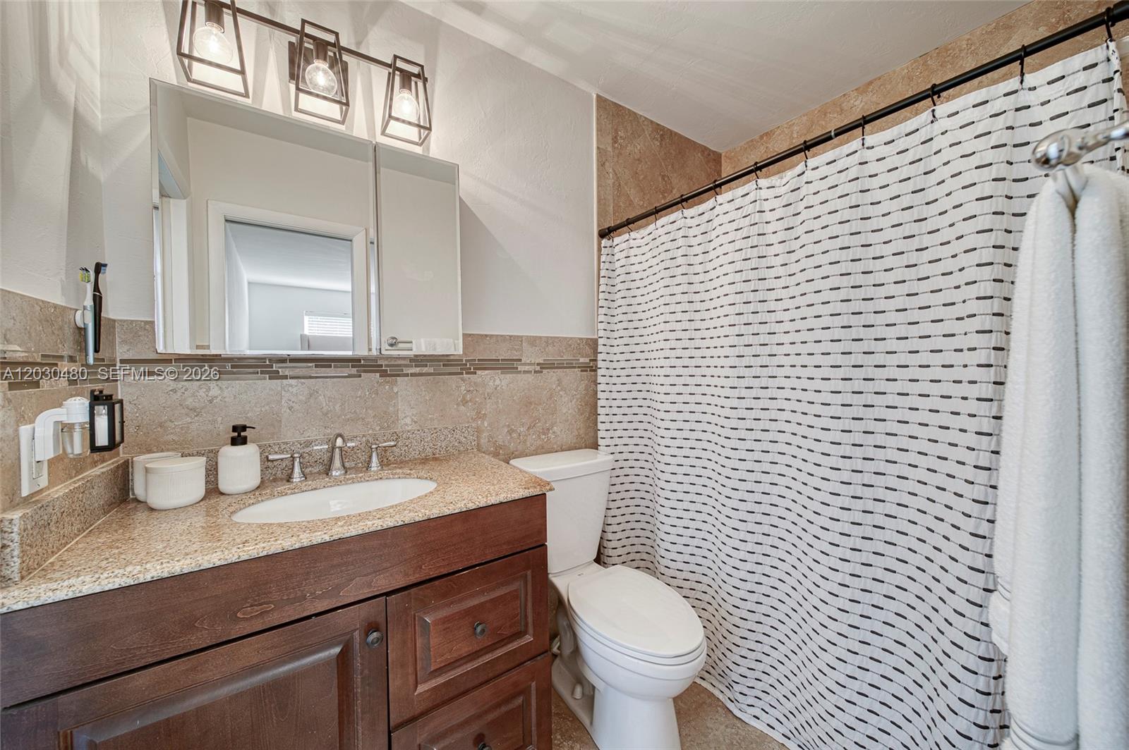 10600 SW 80th Ct Miami, FL 33156