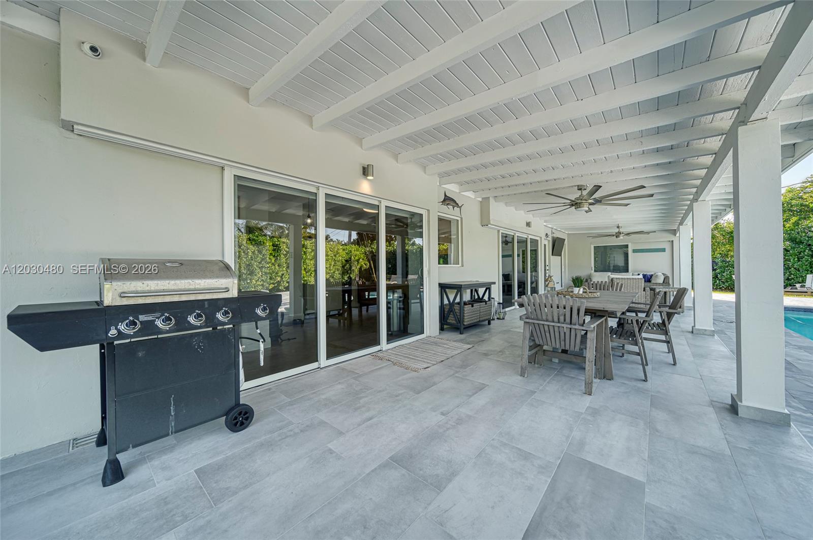 10600 SW 80th Ct Miami, FL 33156