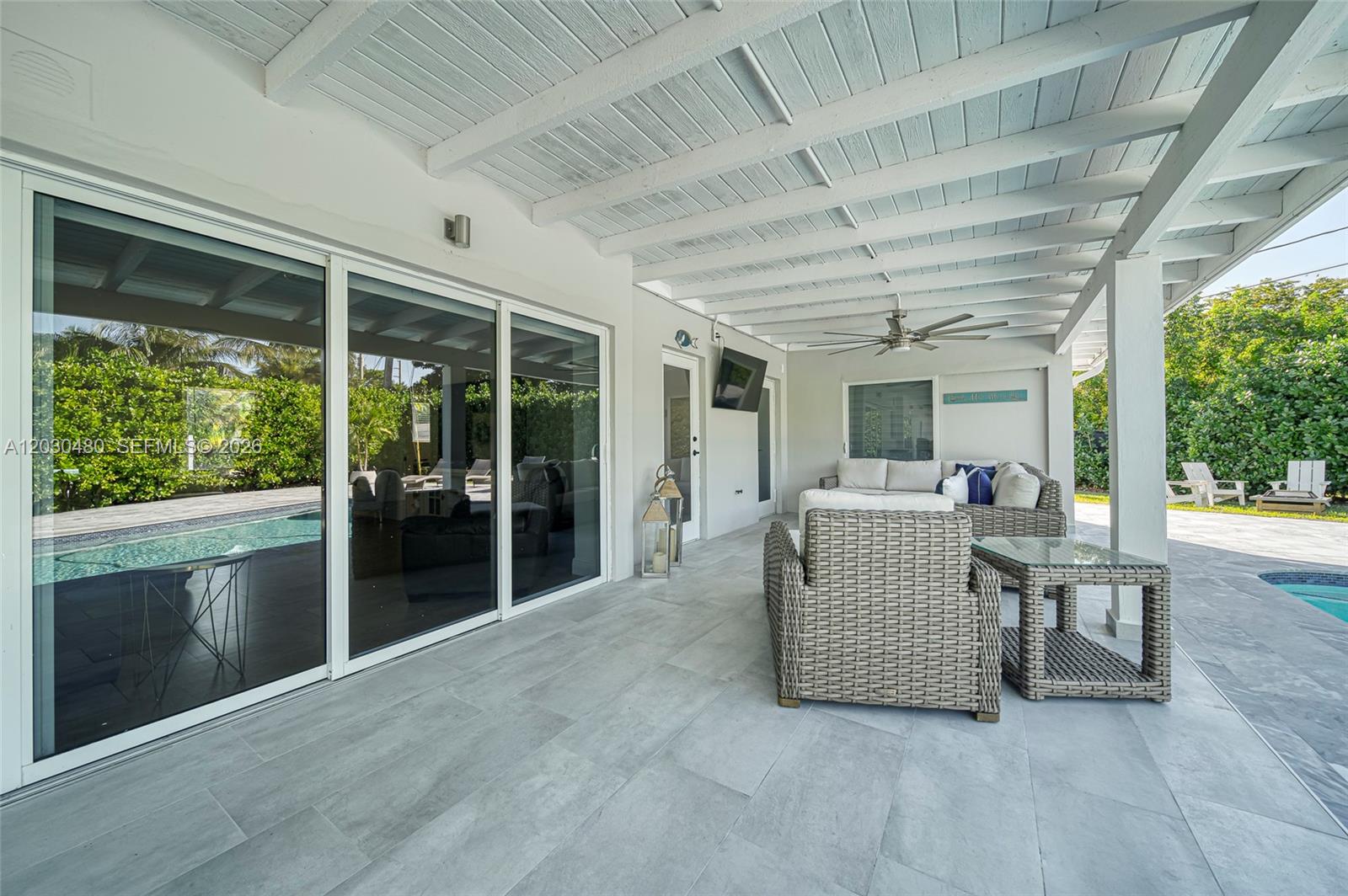10600 SW 80th Ct Miami, FL 33156