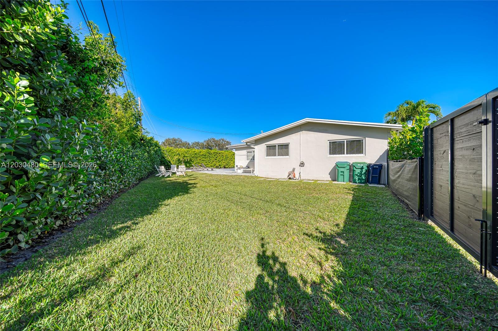 10600 SW 80th Ct Miami, FL 33156