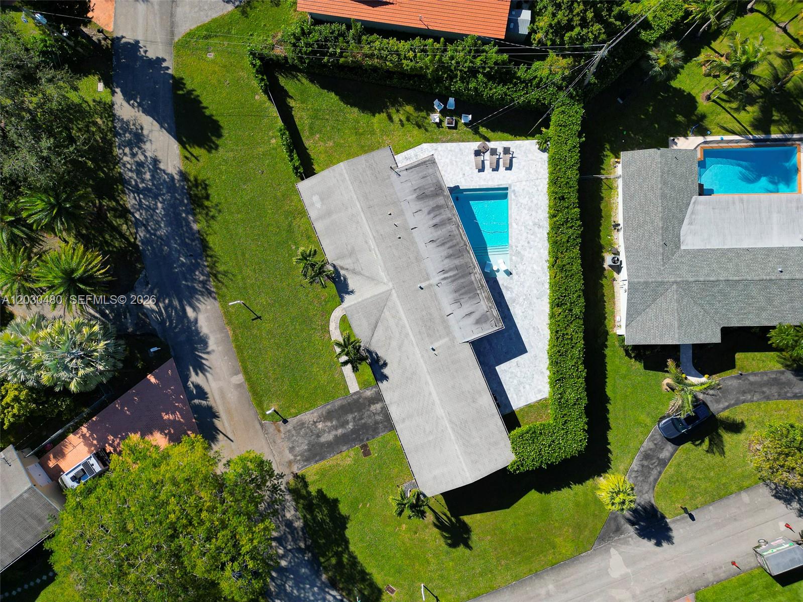 10600 SW 80th Ct Miami, FL 33156