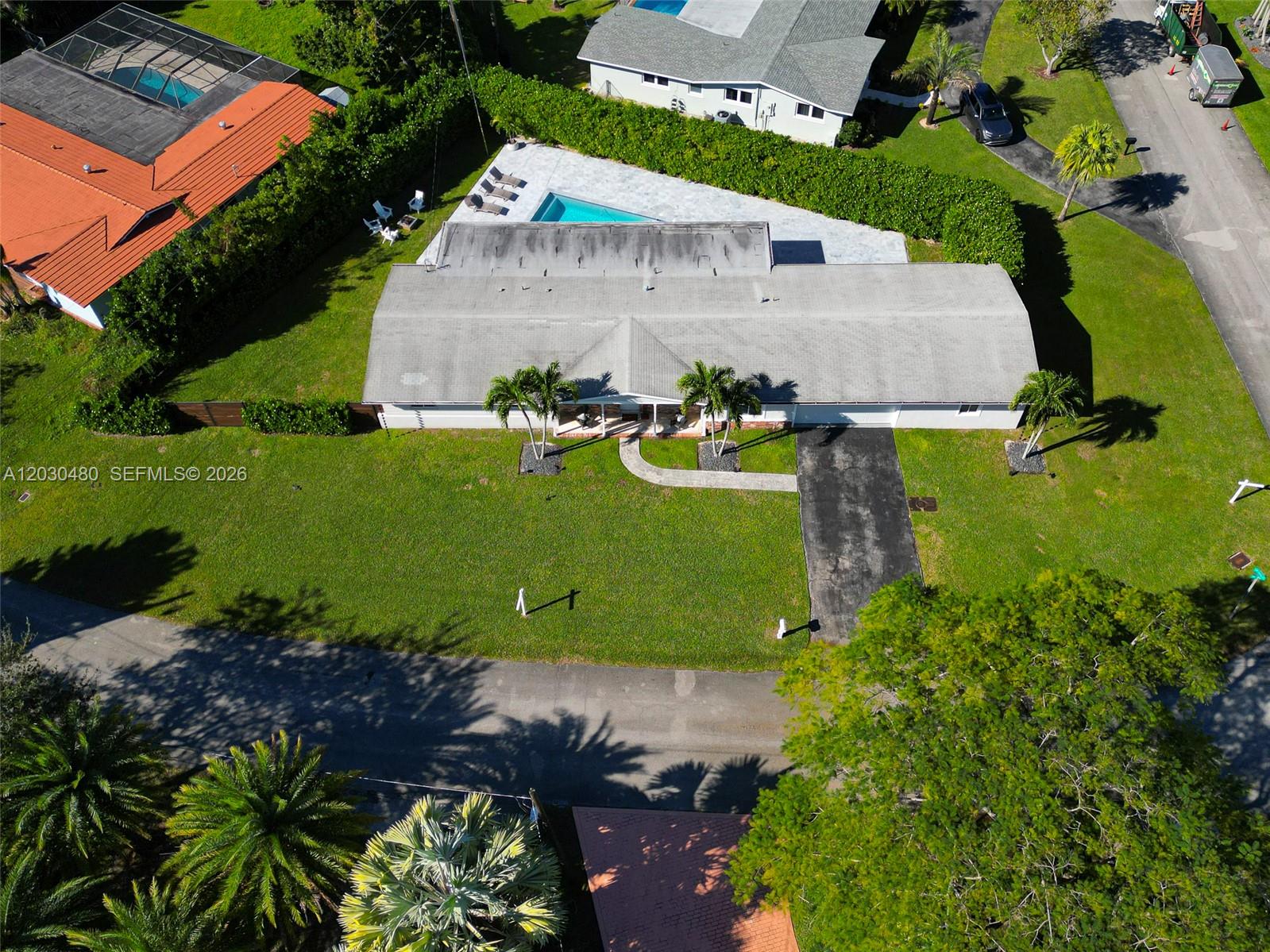 10600 SW 80th Ct Miami, FL 33156
