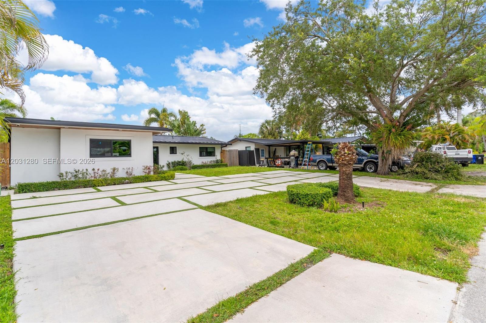 1713 SW 5th St Fort Lauderdale, FL 33312