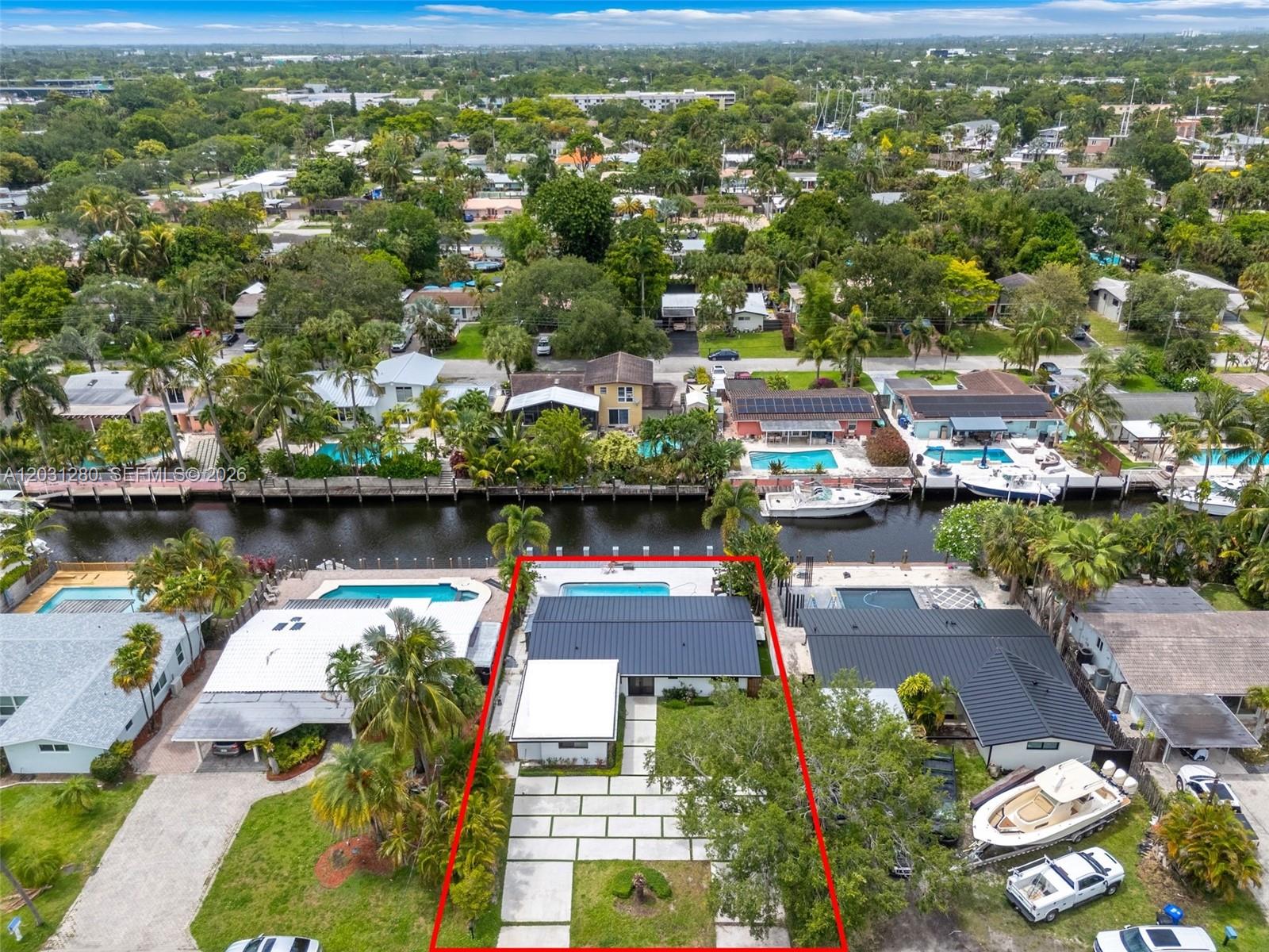 1713 SW 5th St Fort Lauderdale, FL 33312