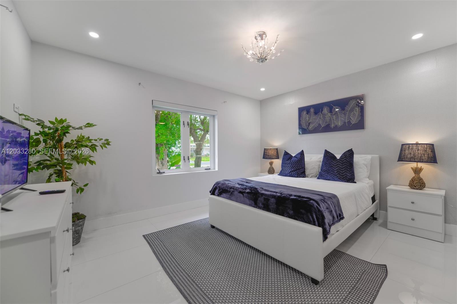 1209 NE 96th #1209 Miami Shores, FL 33138