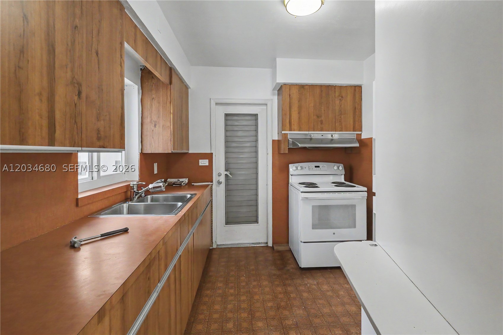 236 Candia Ave Coral Gables, FL 33134