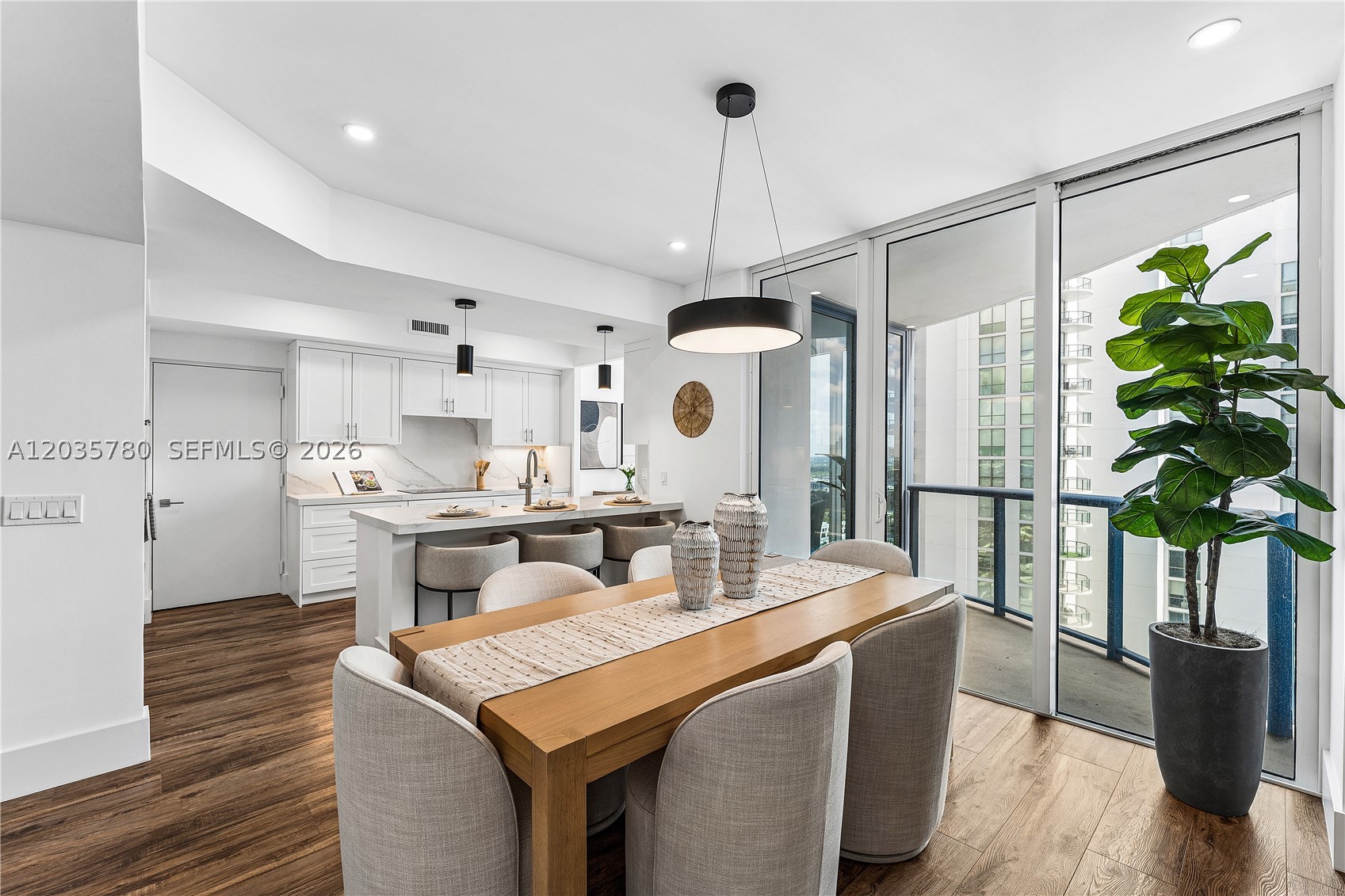 333 Las Olas Way #3503 Fort Lauderdale, FL 33301