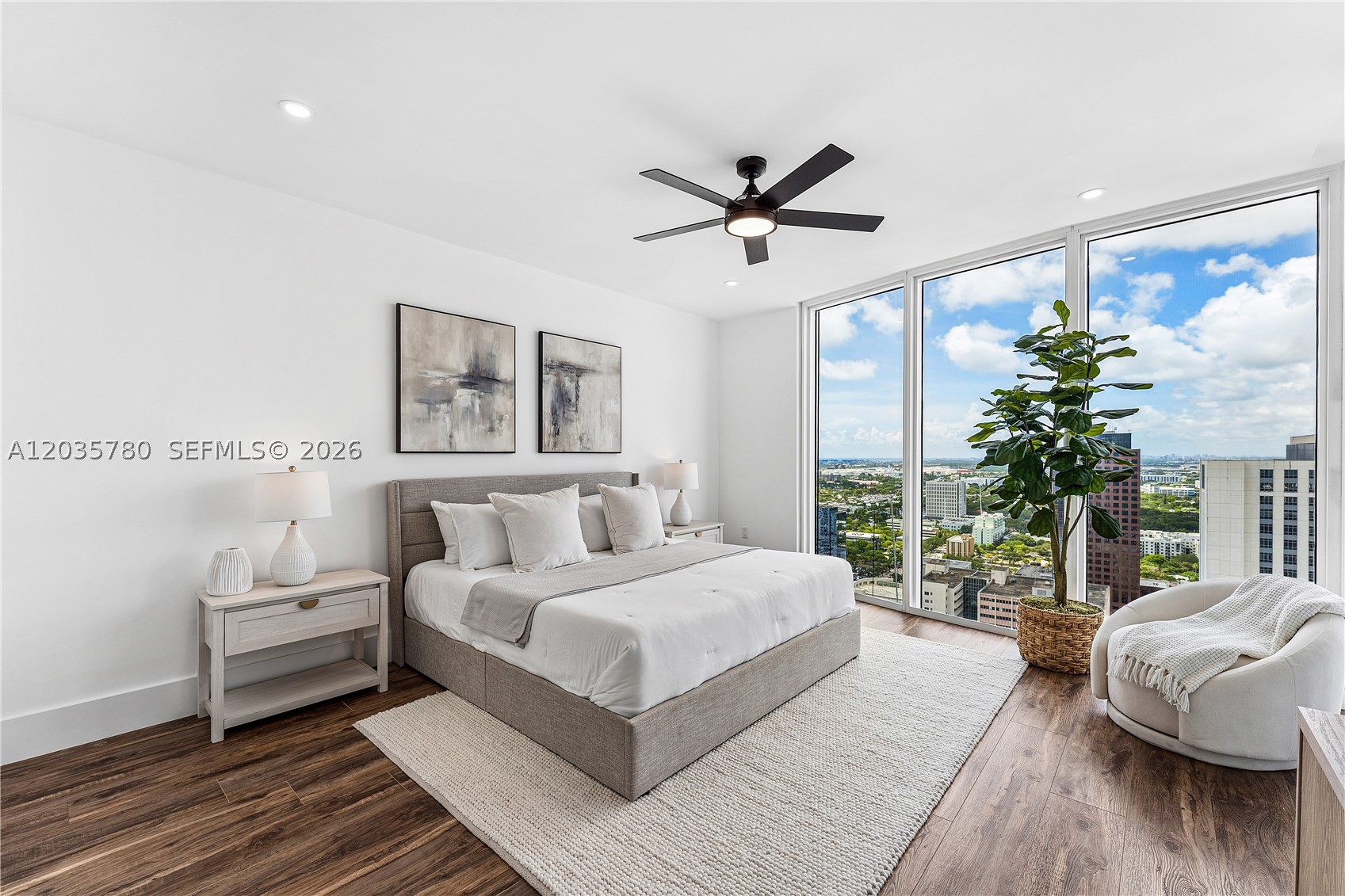 333 Las Olas Way #3503 Fort Lauderdale, FL 33301